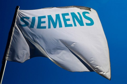 Γερμανία: Πόλεμος κυβέρνησης – Siemens για τουρμπίνες που βρέθηκαν στην Κριμαία